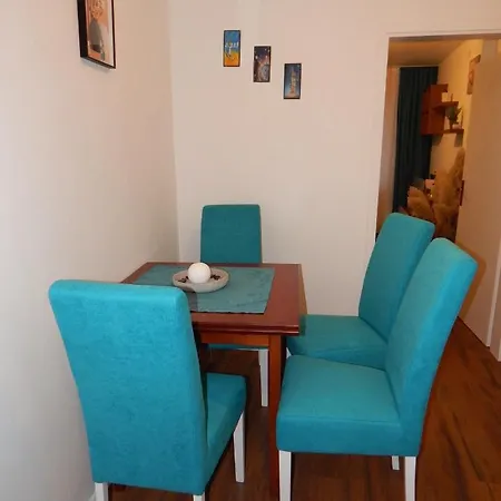Apartment Avis